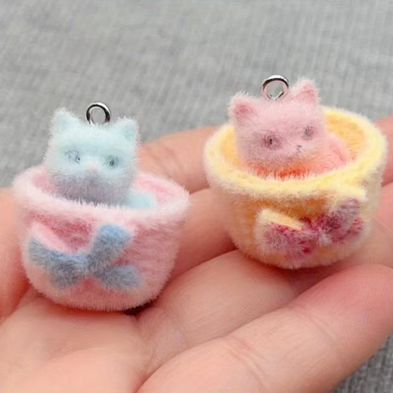 4pcs 3D plush resin cat pendan - Resin review and price